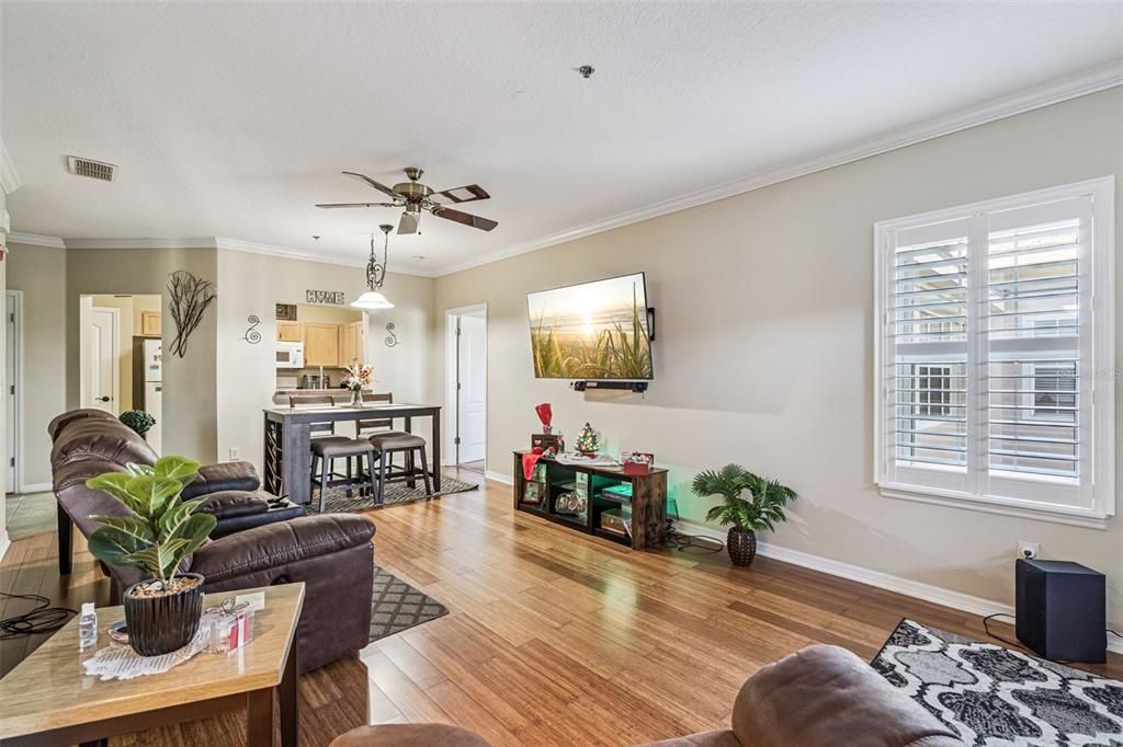 For Sale: $180,000 (3 beds, 2 baths, 1351 Square Feet)