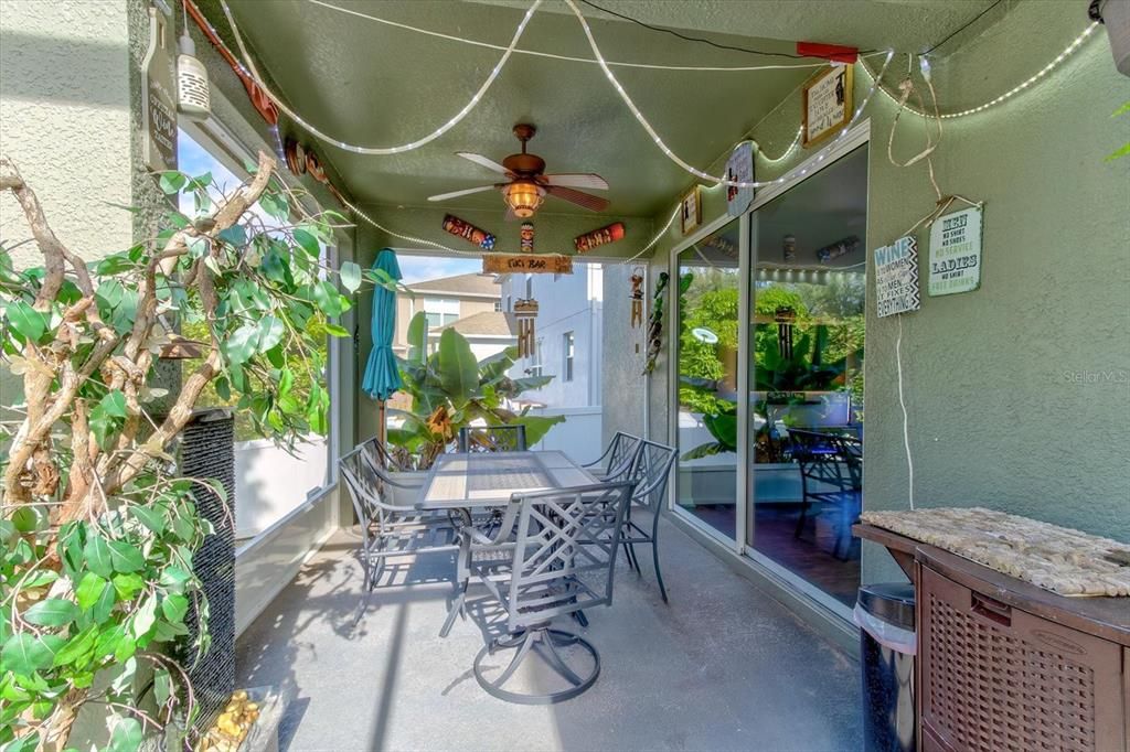 На продажу: $454,950 (4 спален, 2 ванн, 2940 Квадратных фут)