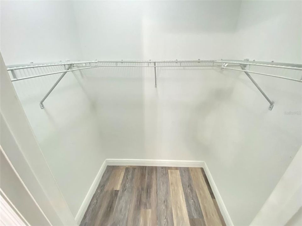 For Rent: $1,895 (3 beds, 2 baths, 1107 Square Feet)