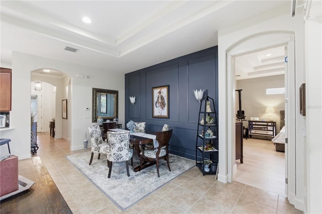 En Venta: $459,000 (3 camas, 2 baños, 1940 Pies cuadrados)