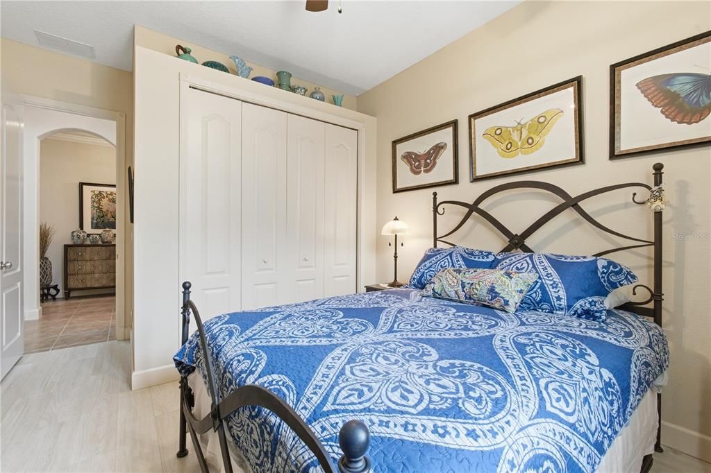 En Venta: $459,000 (3 camas, 2 baños, 1940 Pies cuadrados)