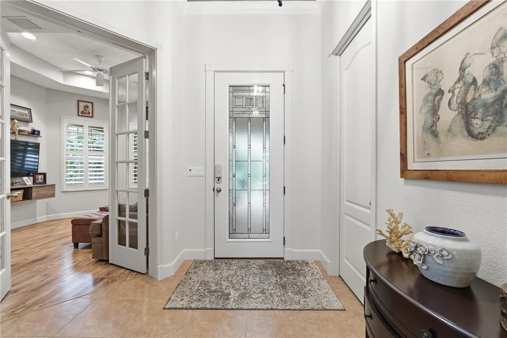 En Venta: $459,000 (3 camas, 2 baños, 1940 Pies cuadrados)