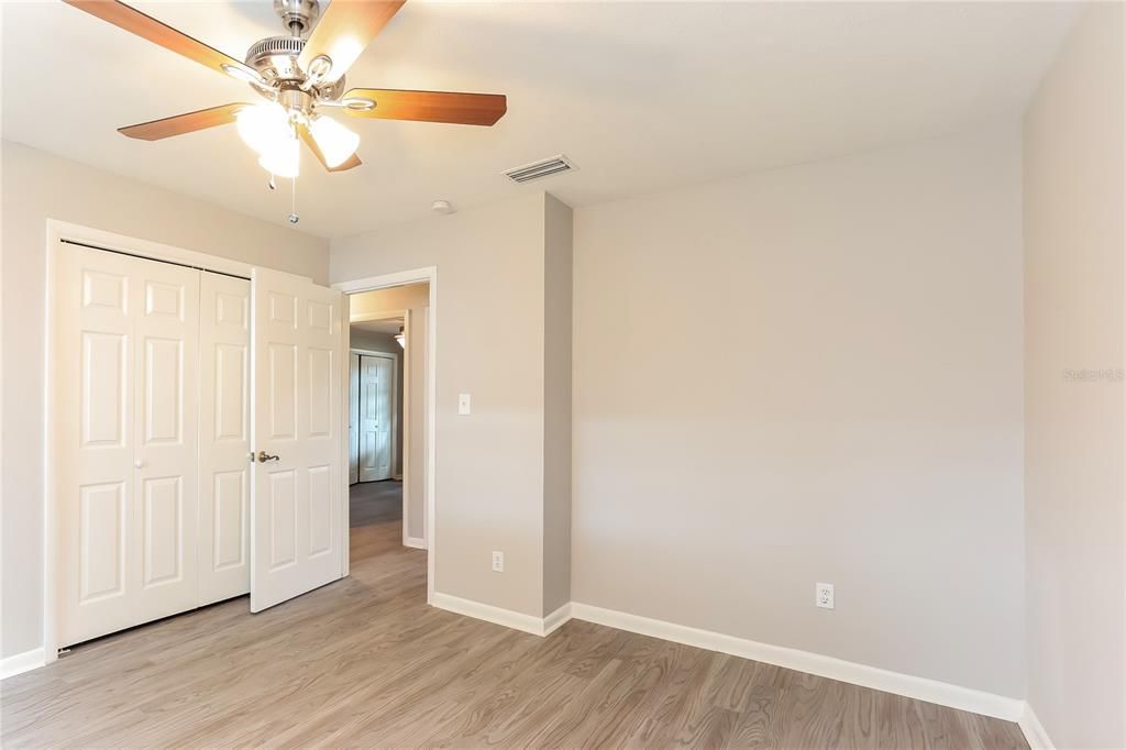 出租: $2,145 (4 贝兹, 2 浴室, 1879 平方英尺)