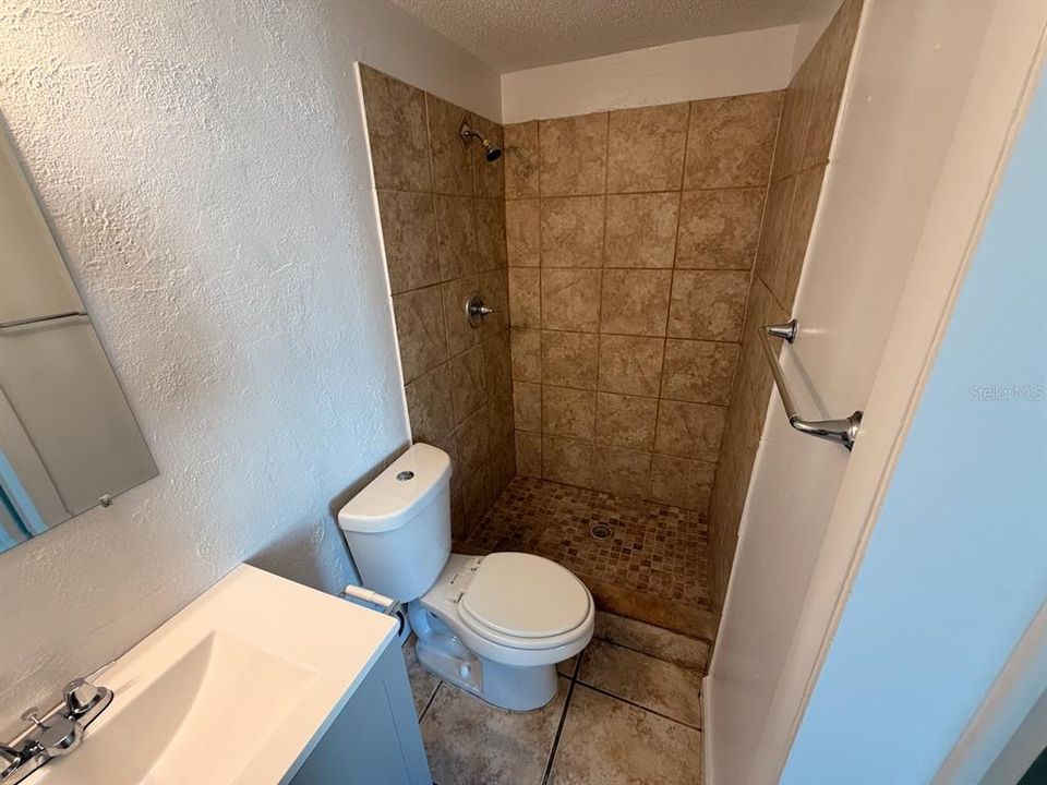 待售: $269,900 (4 贝兹, 2 浴室, 1472 平方英尺)