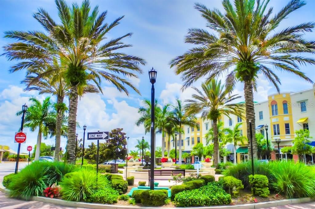 На продажу: $299,900 (2 спален, 2 ванн, 1552 Квадратных фут)