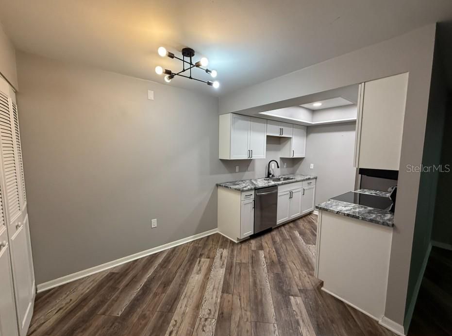 В аренду: $1,395 (1 спален, 1 ванн, 679 Квадратных фут)