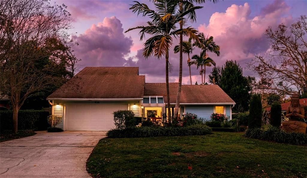 En Venta: $1,275,000 (3 camas, 3 baños, 2629 Pies cuadrados)