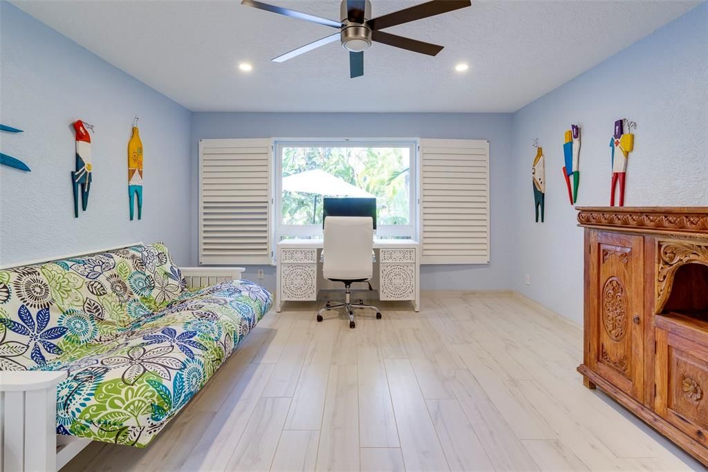 En Venta: $1,275,000 (3 camas, 3 baños, 2629 Pies cuadrados)