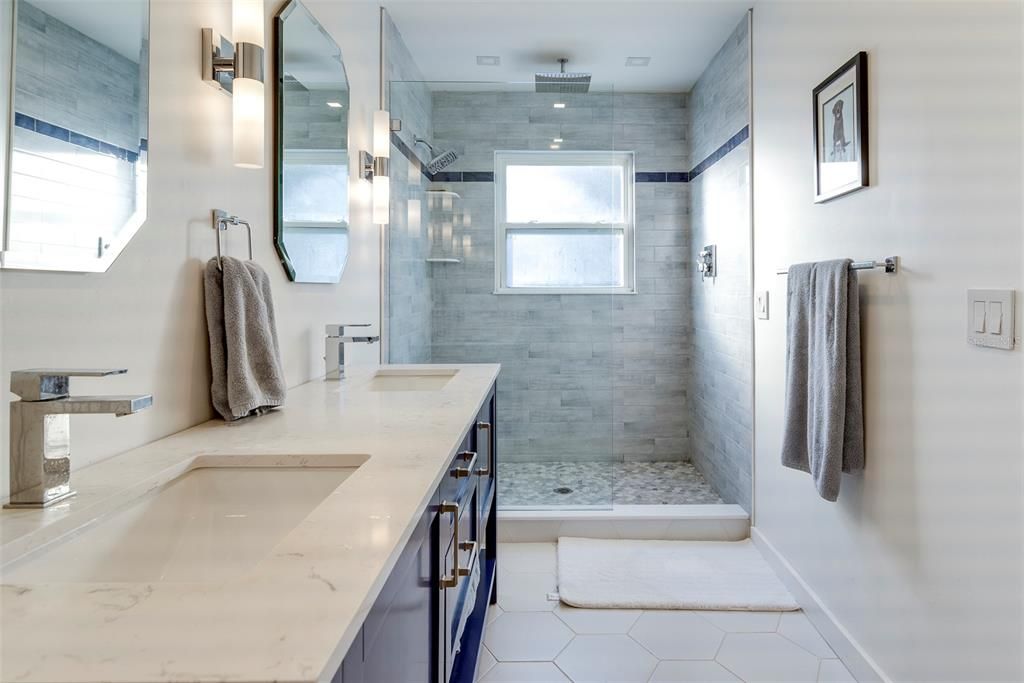 En Venta: $1,275,000 (3 camas, 3 baños, 2629 Pies cuadrados)