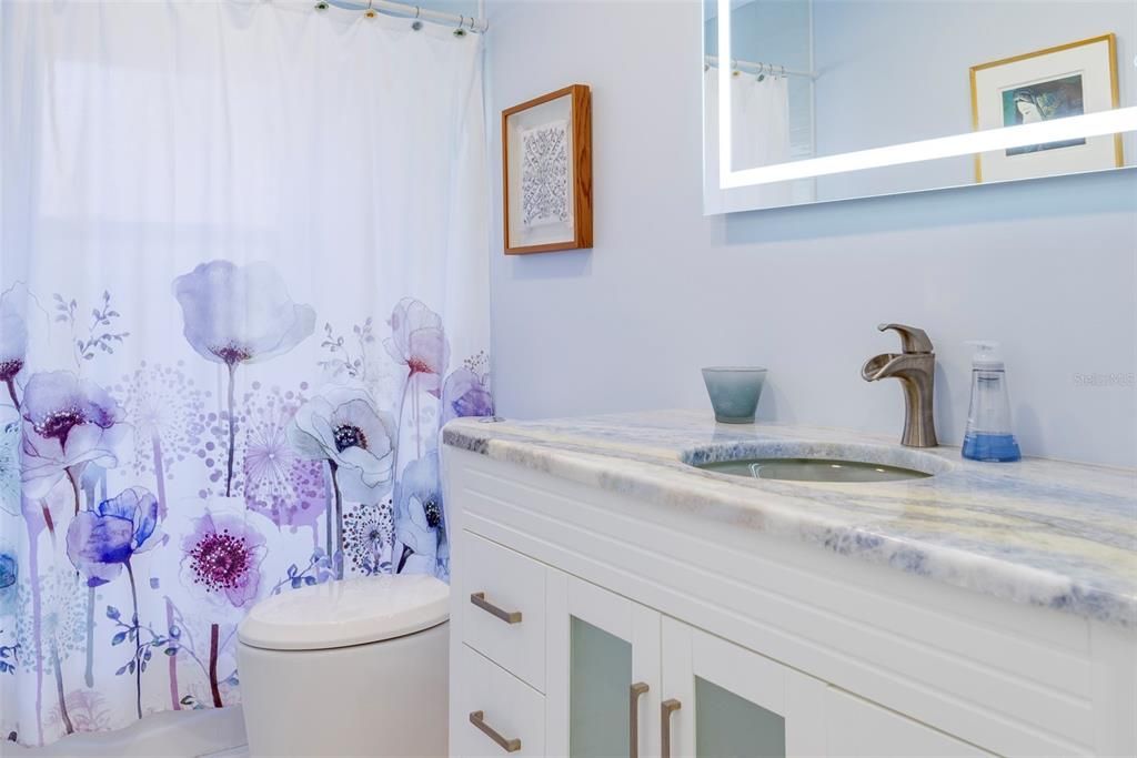 En Venta: $1,275,000 (3 camas, 3 baños, 2629 Pies cuadrados)