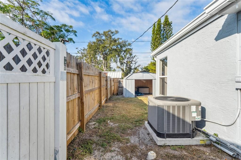 For Sale: $310,000 (3 beds, 2 baths, 1176 Square Feet)