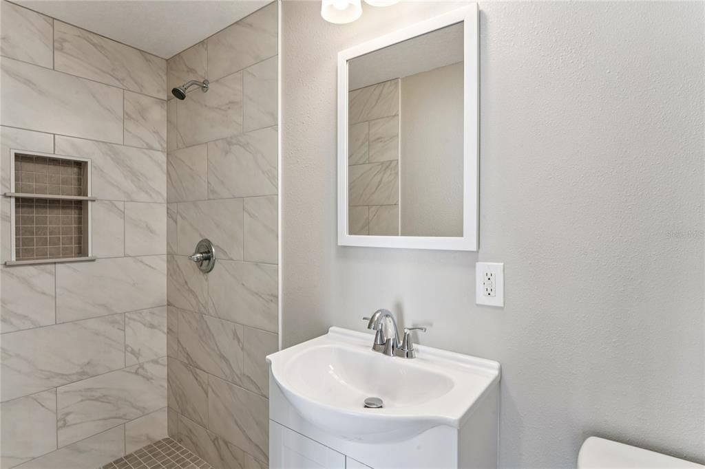 For Sale: $310,000 (3 beds, 2 baths, 1176 Square Feet)