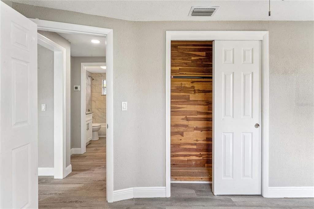 For Sale: $310,000 (3 beds, 2 baths, 1176 Square Feet)