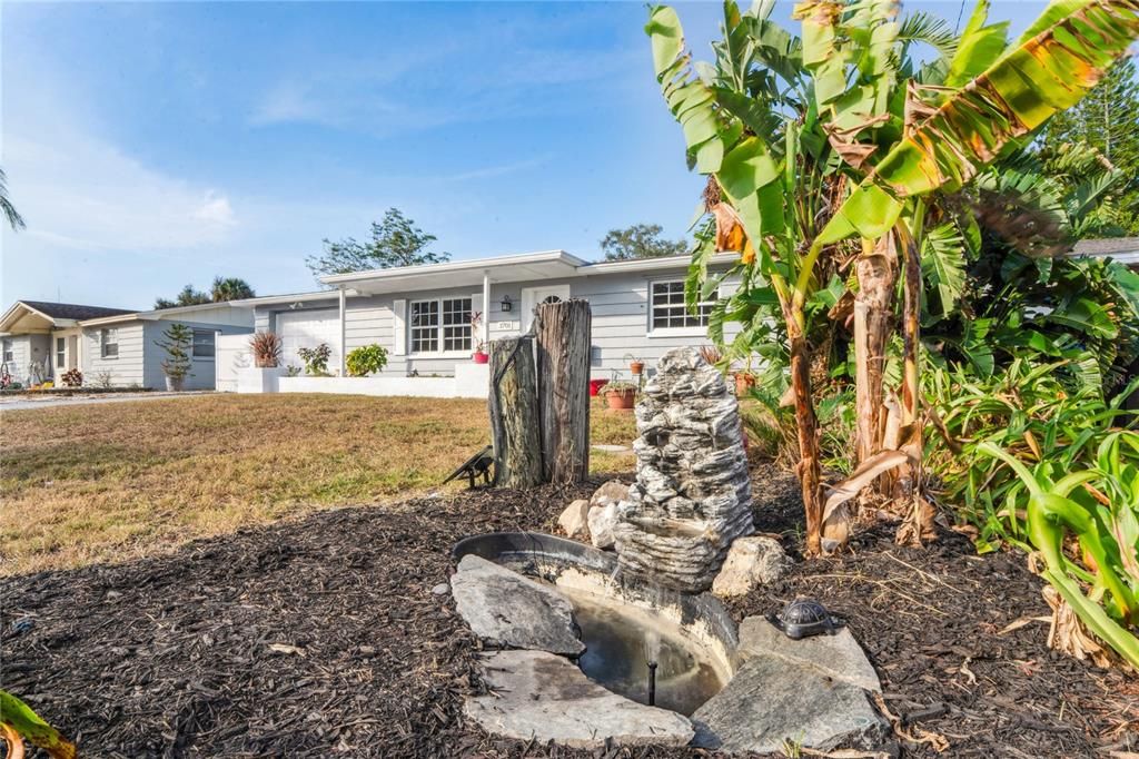 For Sale: $310,000 (3 beds, 2 baths, 1176 Square Feet)