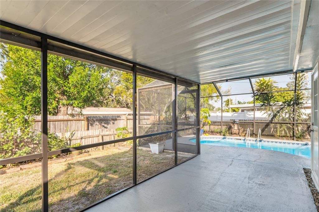 For Sale: $310,000 (3 beds, 2 baths, 1176 Square Feet)