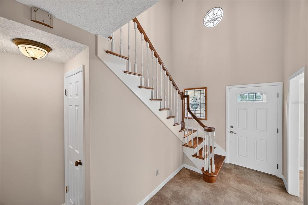 For Sale: $415,000 (2 beds, 2 baths, 1665 Square Feet)