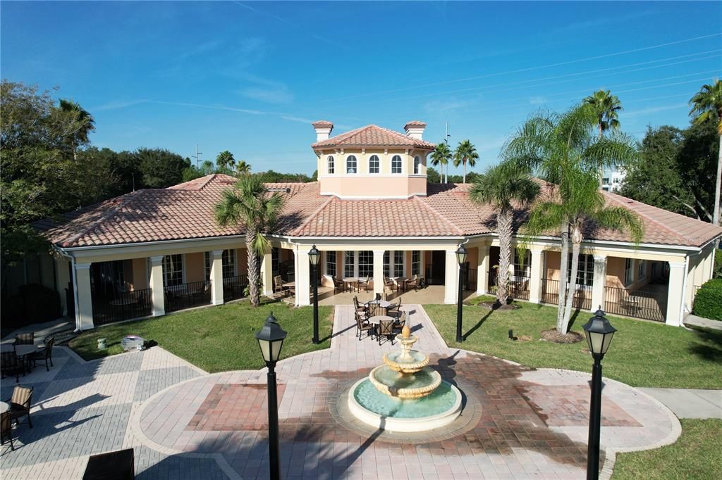 For Sale: $239,000 (2 beds, 2 baths, 1178 Square Feet)