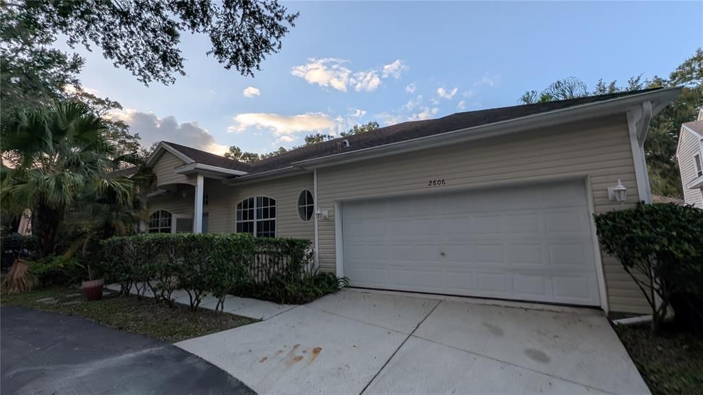 出租: $2,000 (3 贝兹, 2 浴室, 1503 平方英尺)