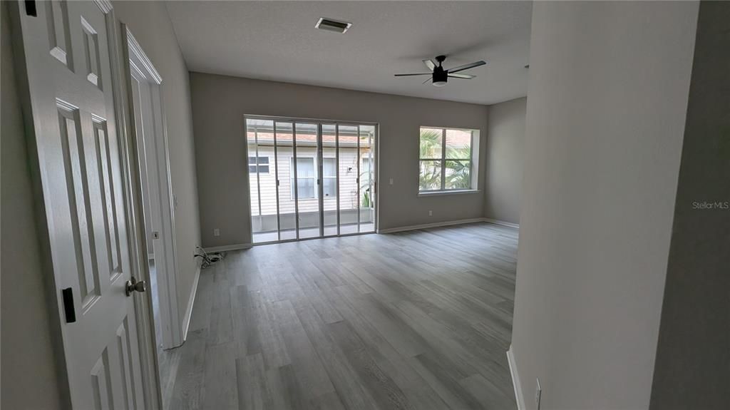 出租: $2,000 (3 贝兹, 2 浴室, 1503 平方英尺)