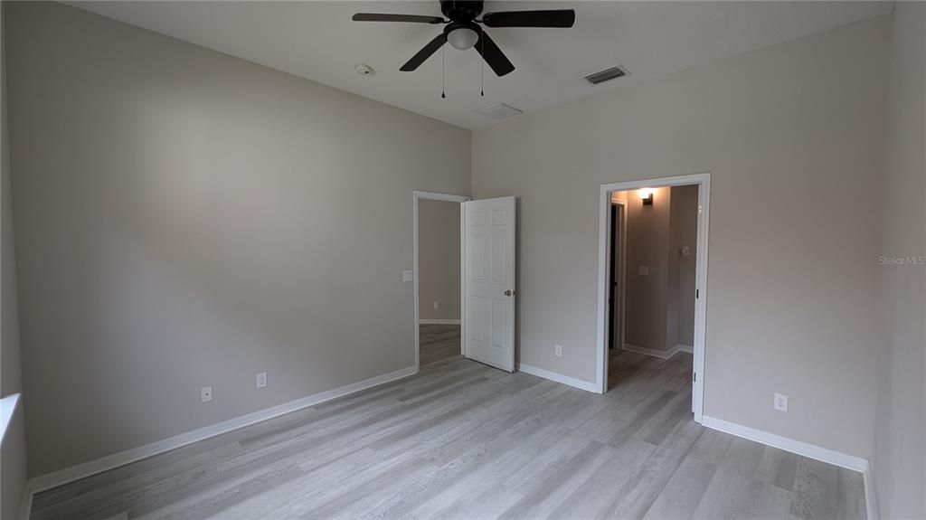 出租: $2,000 (3 贝兹, 2 浴室, 1503 平方英尺)