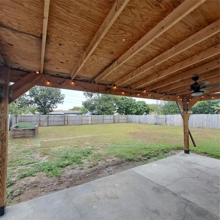 В аренду: $2,250 (2 спален, 1 ванн, 882 Квадратных фут)