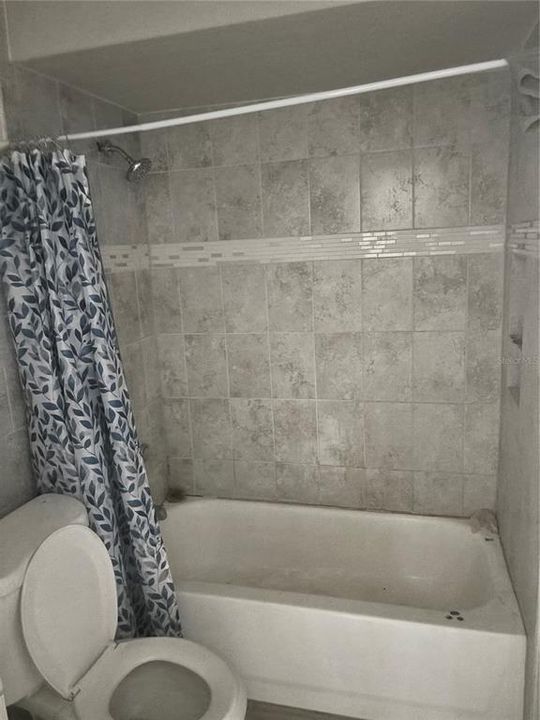 For Sale: $80,000 (2 beds, 1 baths, 1020 Square Feet)