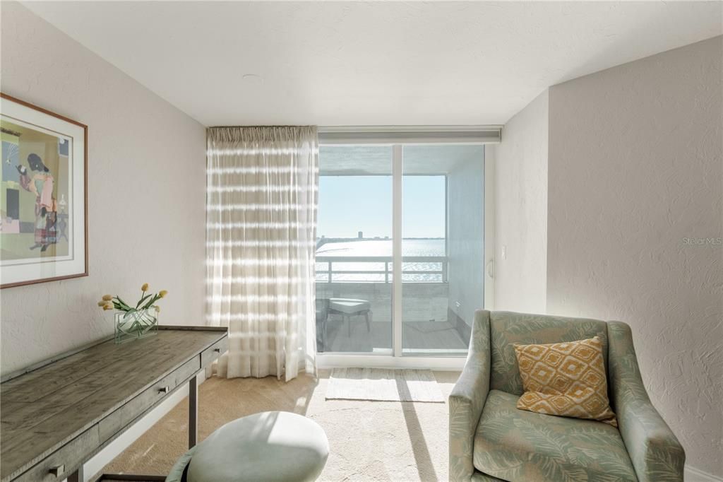 For Sale: $1,299,000 (2 beds, 2 baths, 1729 Square Feet)