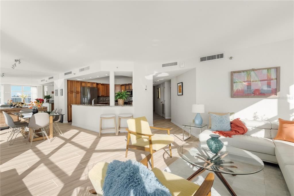 For Sale: $1,299,000 (2 beds, 2 baths, 1729 Square Feet)