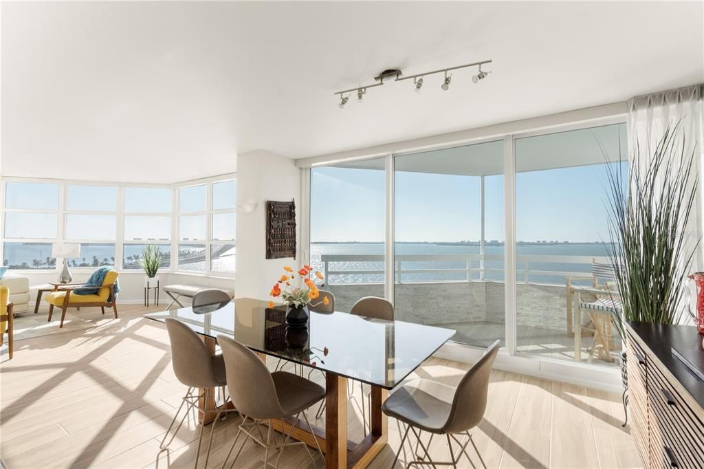 For Sale: $1,299,000 (2 beds, 2 baths, 1729 Square Feet)