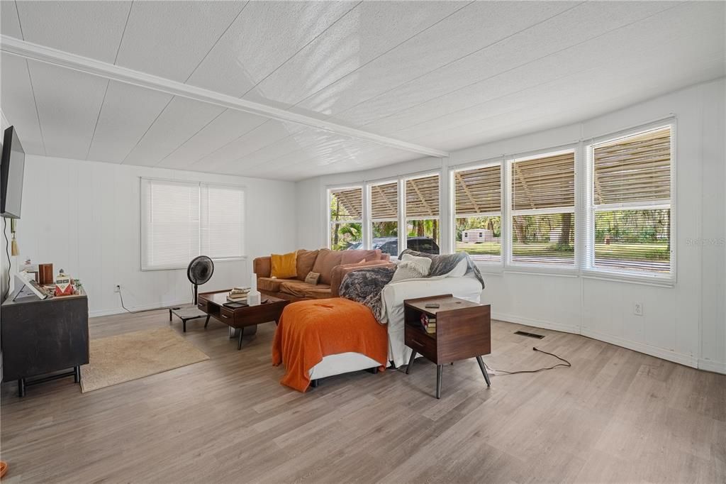 En Venta: $135,000 (2 camas, 2 baños, 1152 Pies cuadrados)