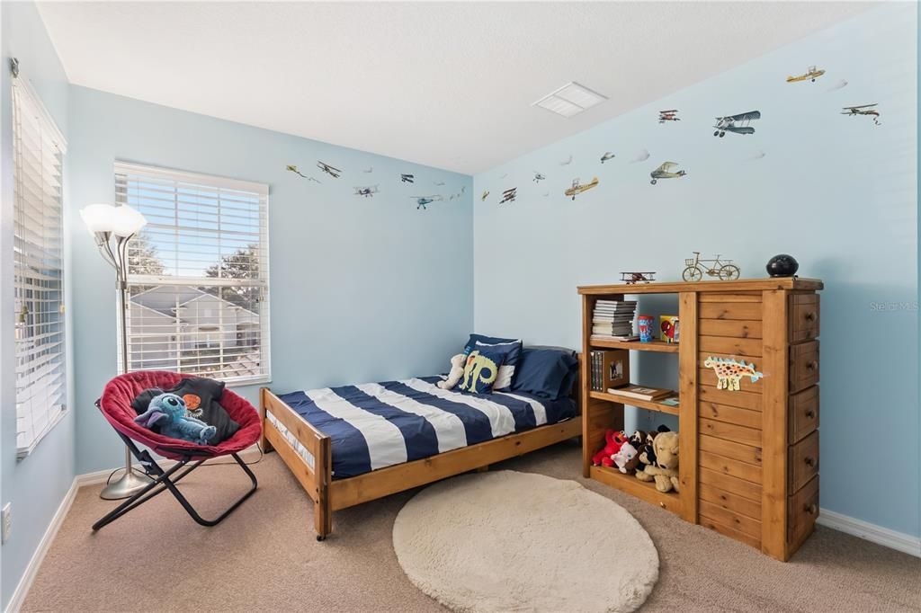 待售: $579,000 (4 贝兹, 2 浴室, 2438 平方英尺)