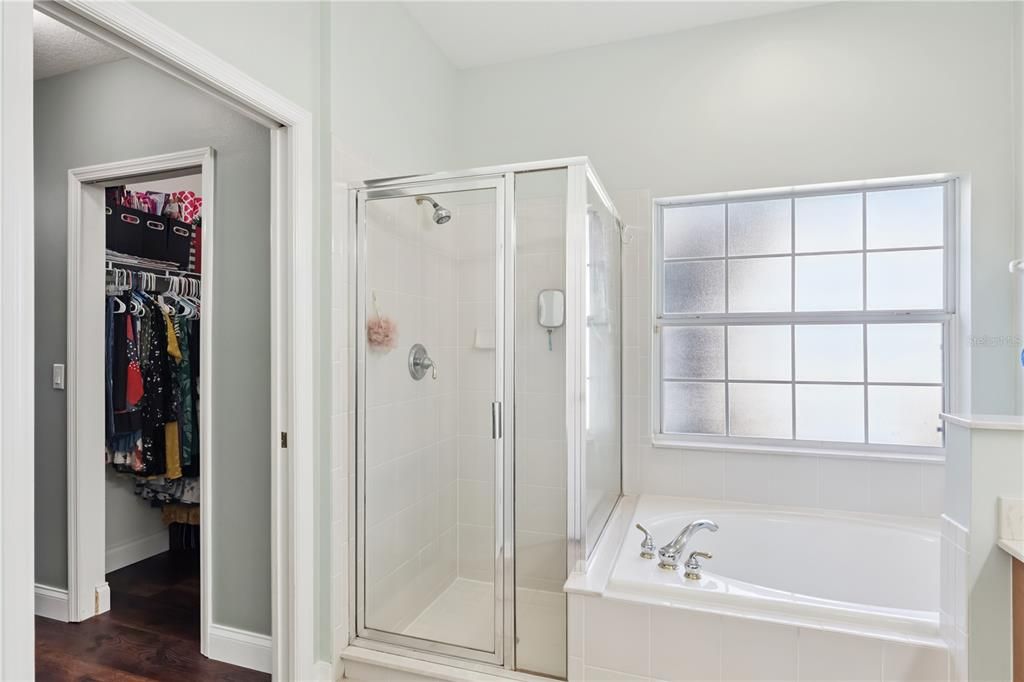 待售: $579,000 (4 贝兹, 2 浴室, 2438 平方英尺)