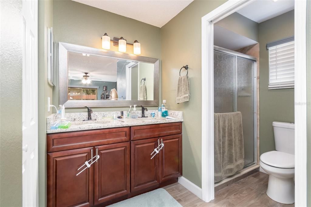 For Sale: $420,000 (3 beds, 2 baths, 1460 Square Feet)