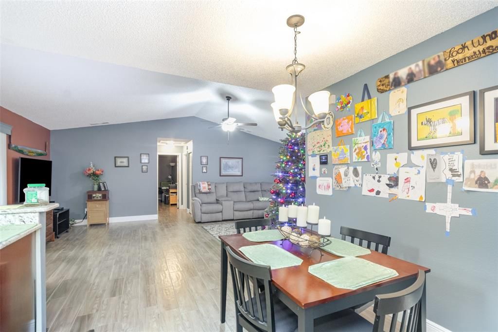 For Sale: $420,000 (3 beds, 2 baths, 1460 Square Feet)