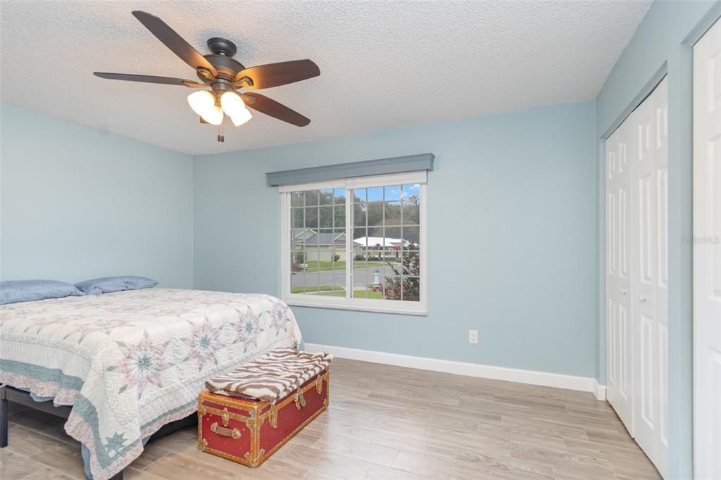 For Sale: $420,000 (3 beds, 2 baths, 1460 Square Feet)