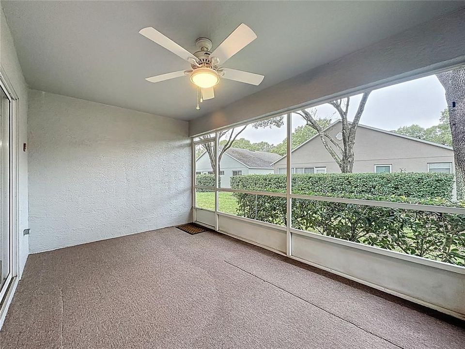 待售: $299,999 (2 贝兹, 2 浴室, 1410 平方英尺)