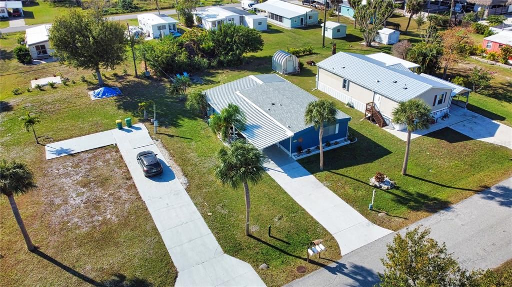 待售: $180,000 (2 贝兹, 2 浴室, 960 平方英尺)