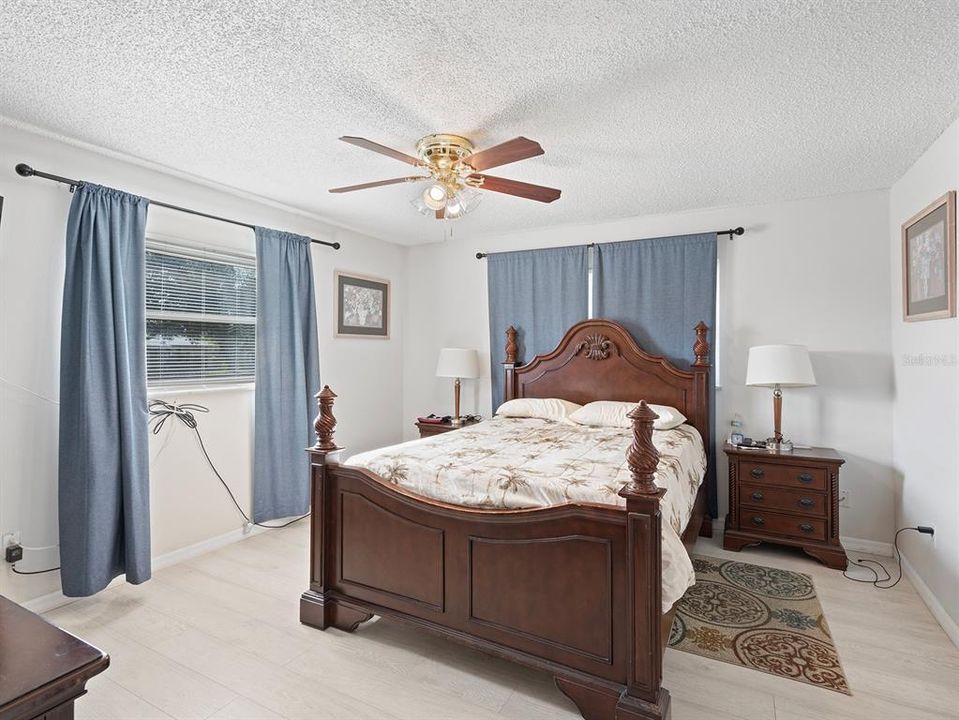 For Sale: $274,900 (3 beds, 2 baths, 1508 Square Feet)