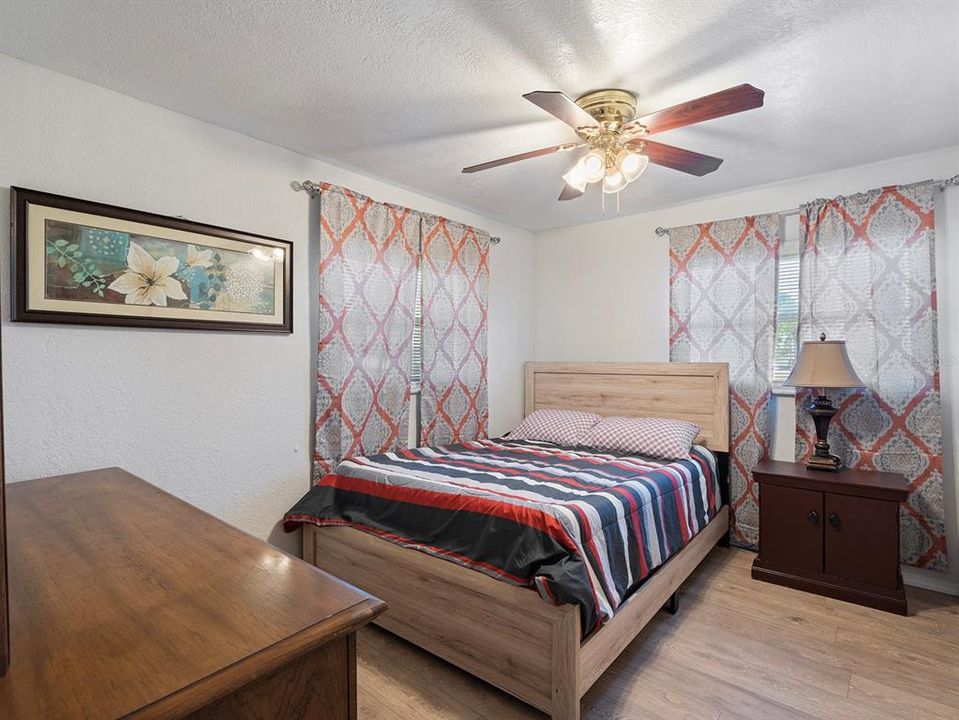 For Sale: $274,900 (3 beds, 2 baths, 1508 Square Feet)