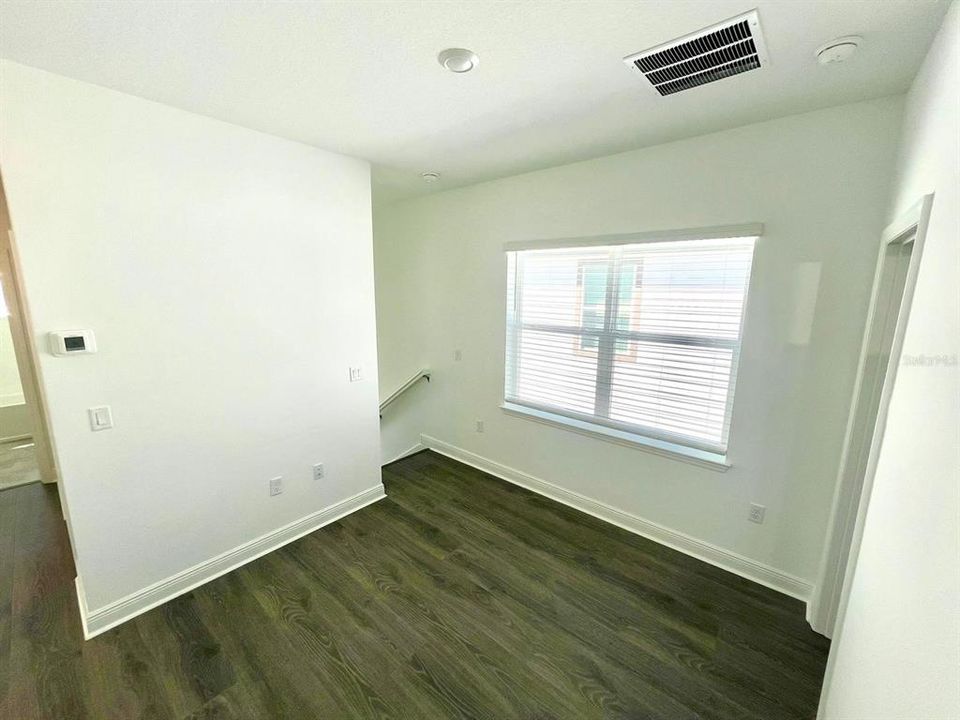 For Rent: $2,500 (3 beds, 2 baths, 1781 Square Feet)