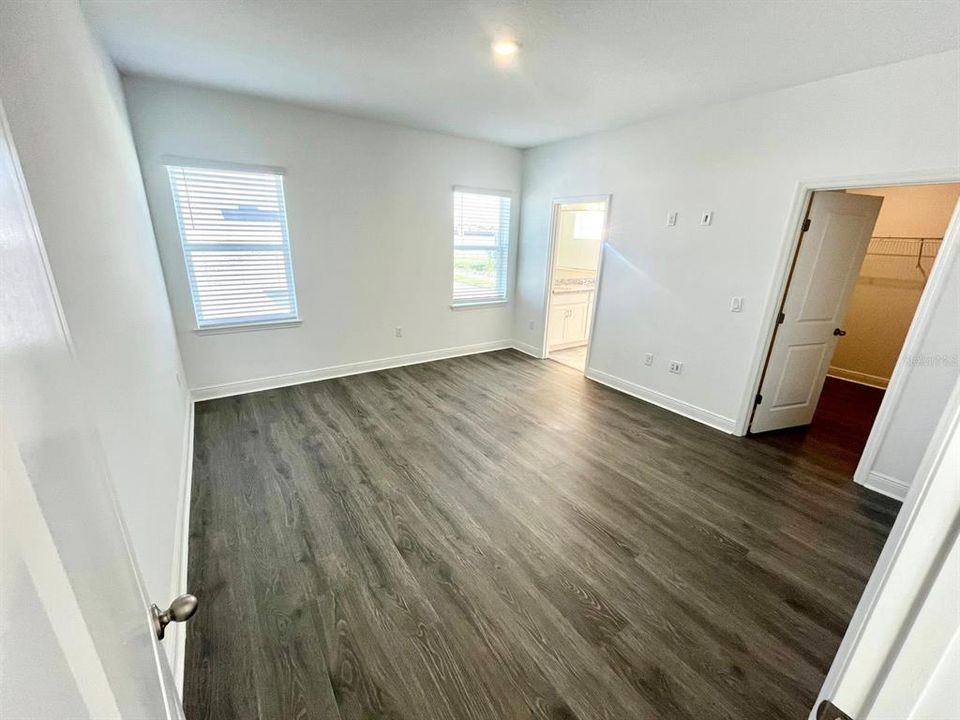 For Rent: $2,500 (3 beds, 2 baths, 1781 Square Feet)