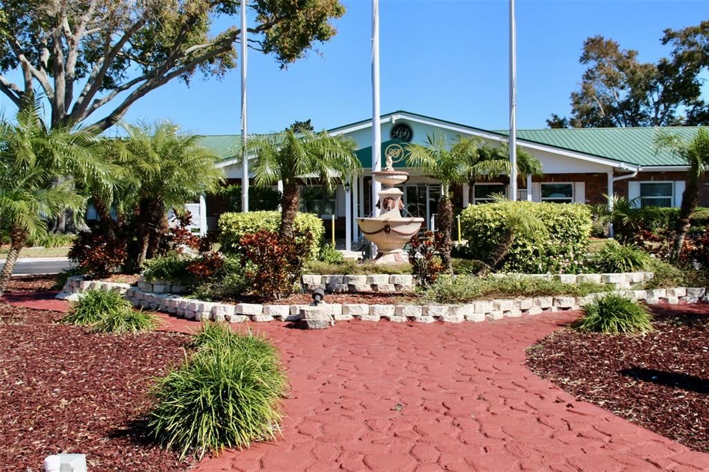 For Sale: $149,900 (2 beds, 2 baths, 1344 Square Feet)