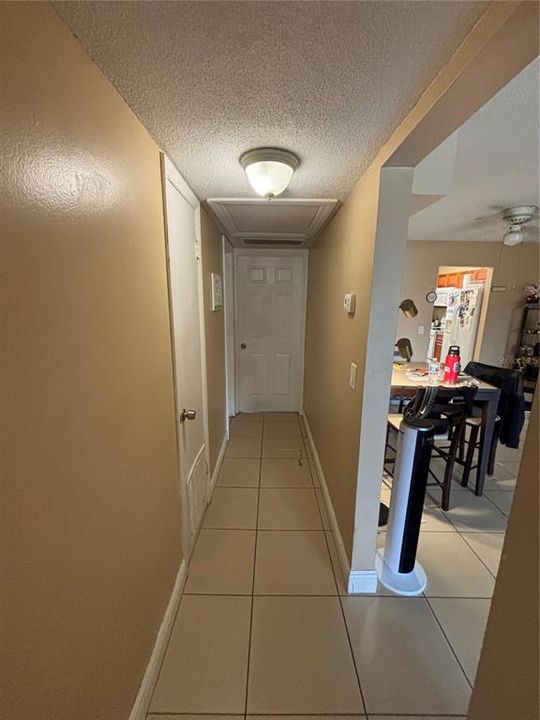 待售: $135,000 (2 贝兹, 2 浴室, 1206 平方英尺)