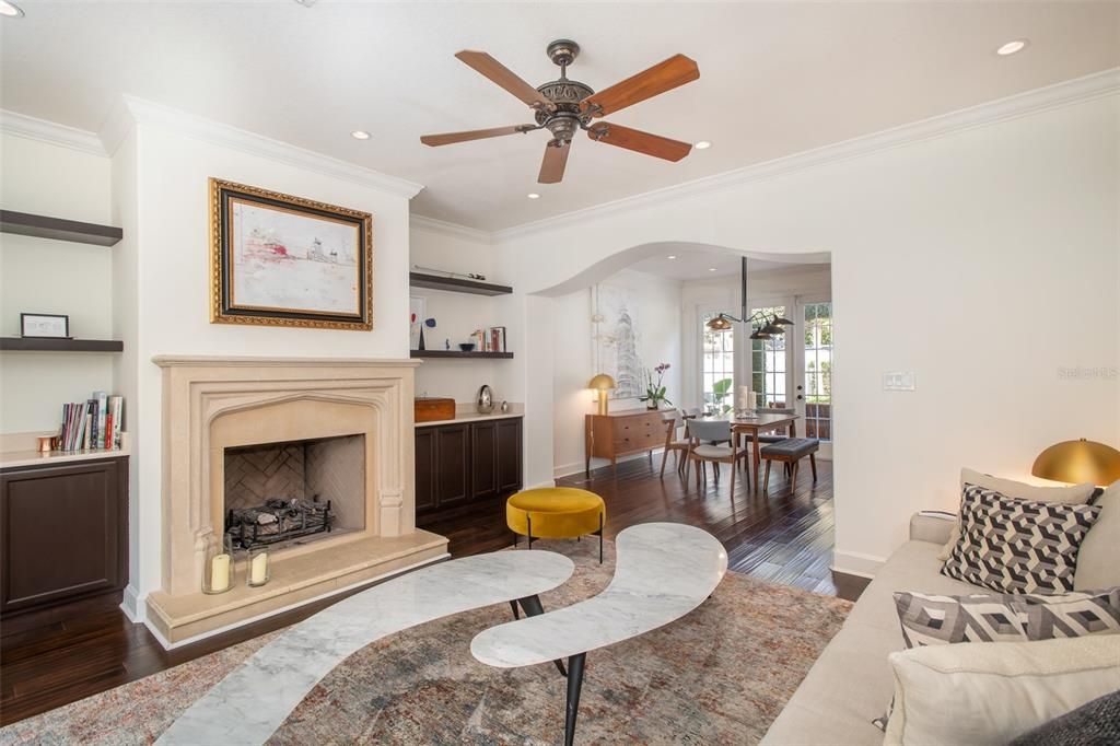 В аренду: $4,800 (2 спален, 2 ванн, 1589 Квадратных фут)