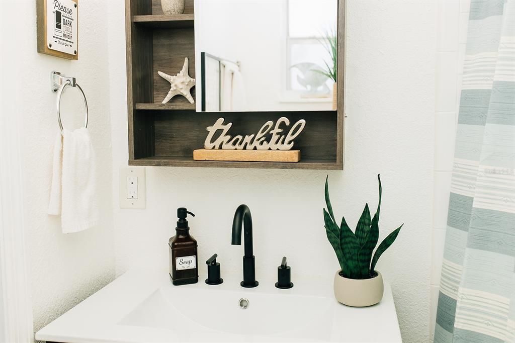 En Renta: $2,950 (2 camas, 1 baños, 700 Pies cuadrados)