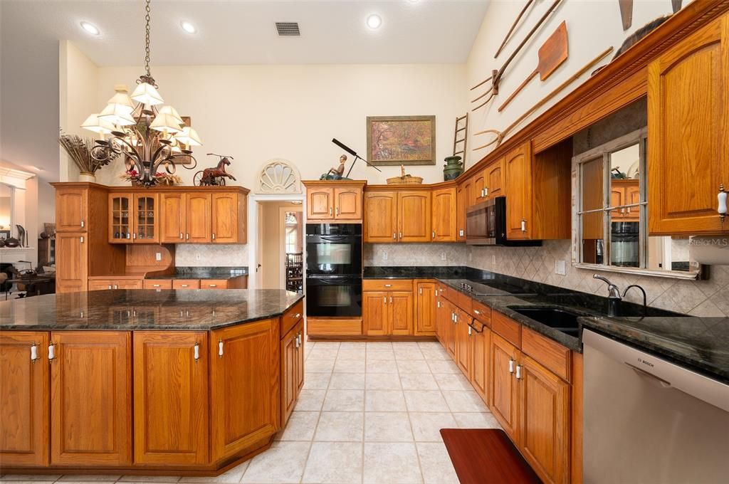 For Sale: $3,399,000 (3 beds, 3 baths, 3190 Square Feet)