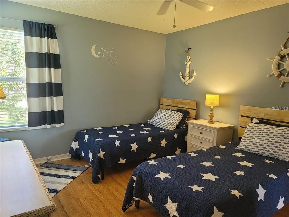 В аренду: $1,600 (3 спален, 2 ванн, 1392 Квадратных фут)