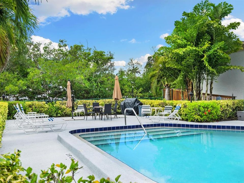 待售: $549,900 (2 贝兹, 2 浴室, 1224 平方英尺)