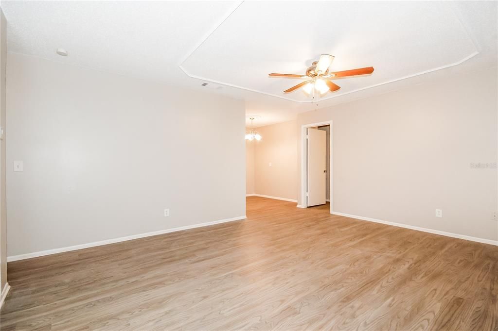 For Rent: $2,265 (4 beds, 2 baths, 2284 Square Feet)