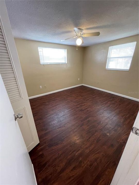 待售: $225,000 (3 贝兹, 2 浴室, 1246 平方英尺)